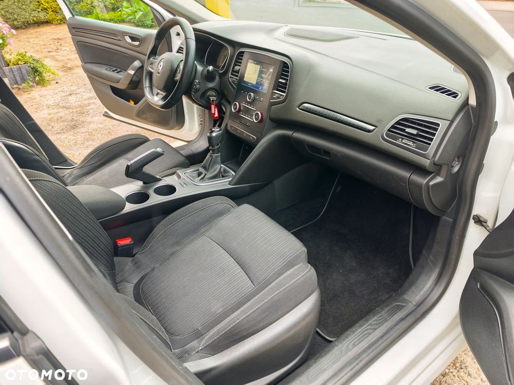 Renault Megane ENERGY TCe 100 LIMITED - 12
