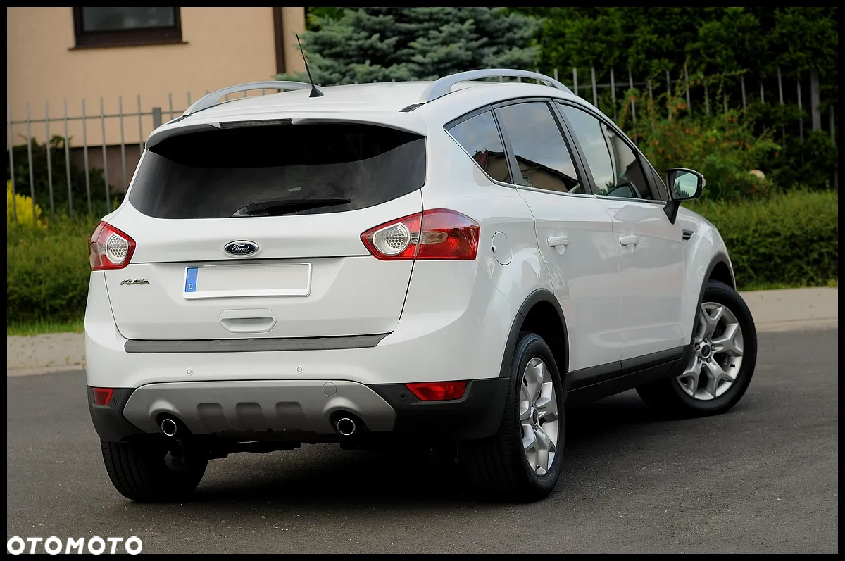 Ford Kuga 2.0 TDCi Titanium - 24