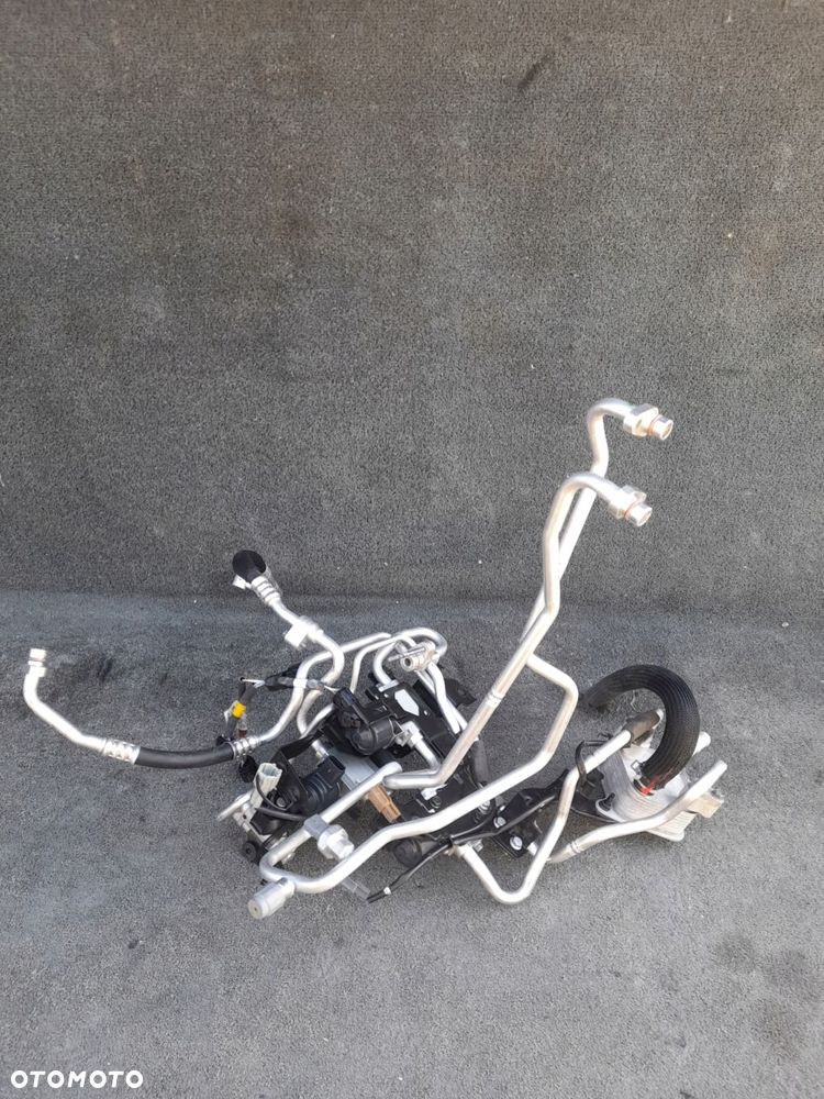 przewody klimatyzacji renault megane v e-tech - 1