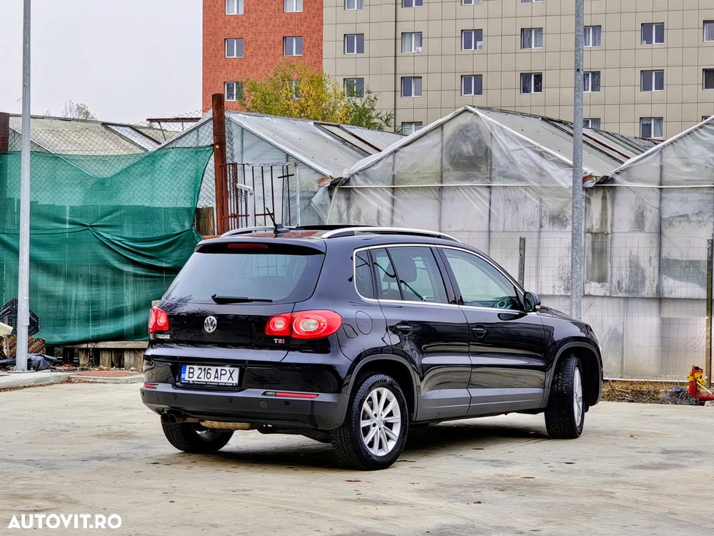 Volkswagen Tiguan - 4