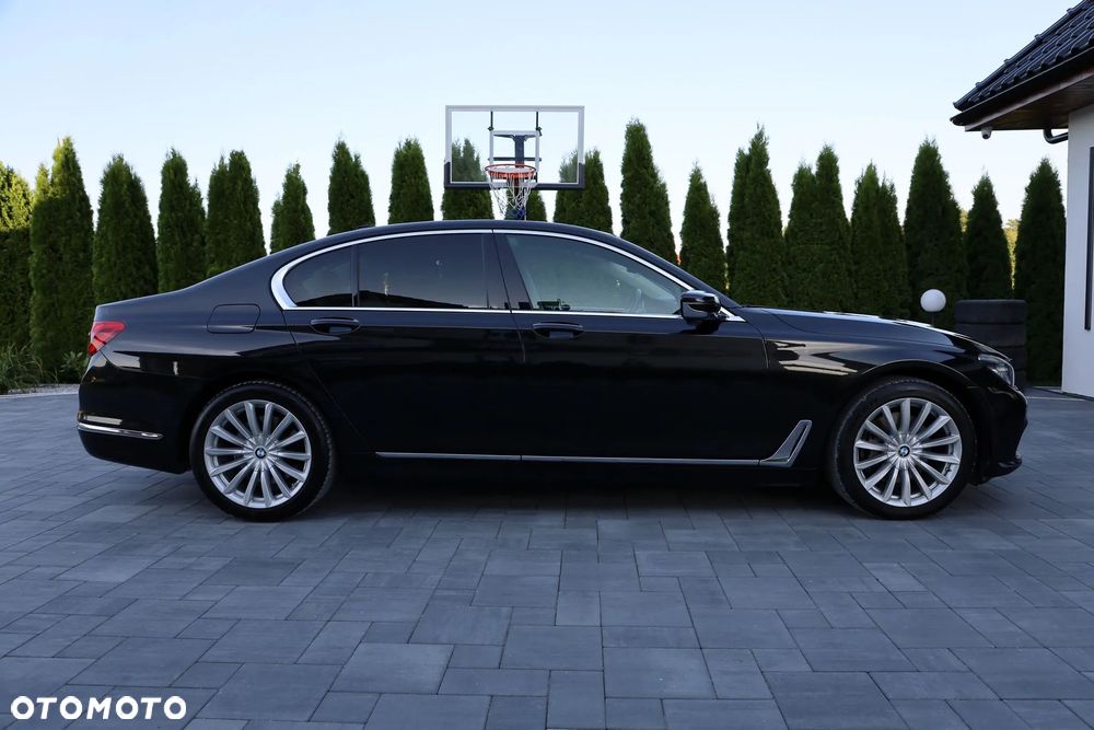 BMW Seria 7 730d xDrive - 4