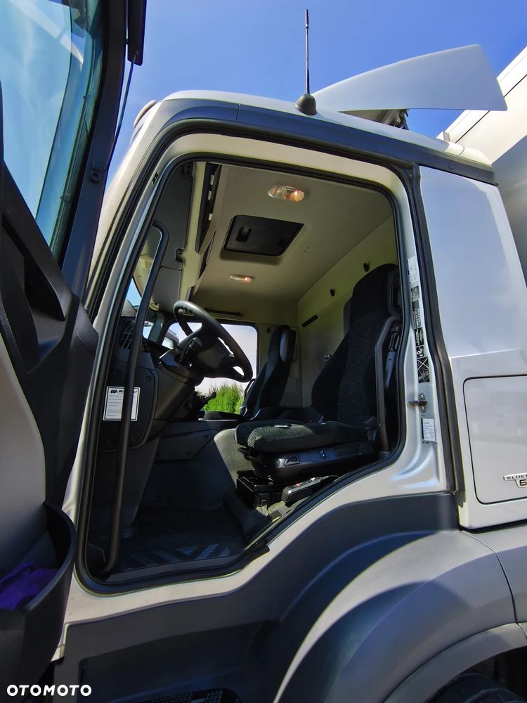 Mercedes-Benz ANTOS 25.40 - 12