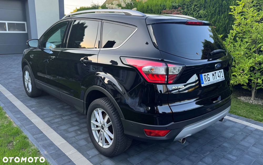 Ford Kuga 1.5 EcoBoost 2x4 Cool & Connect - 4
