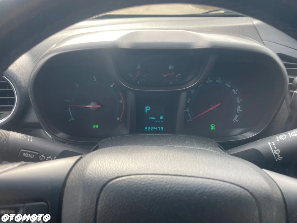 Chevrolet Colorado - 18