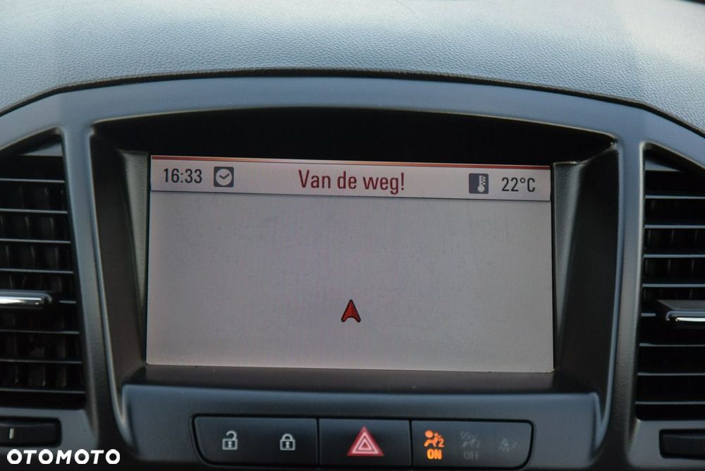 Opel Insignia 1.6 Turbo Edition - 26