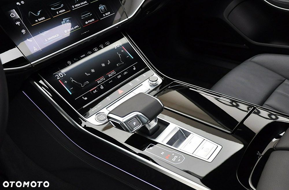 Audi A8 - 22