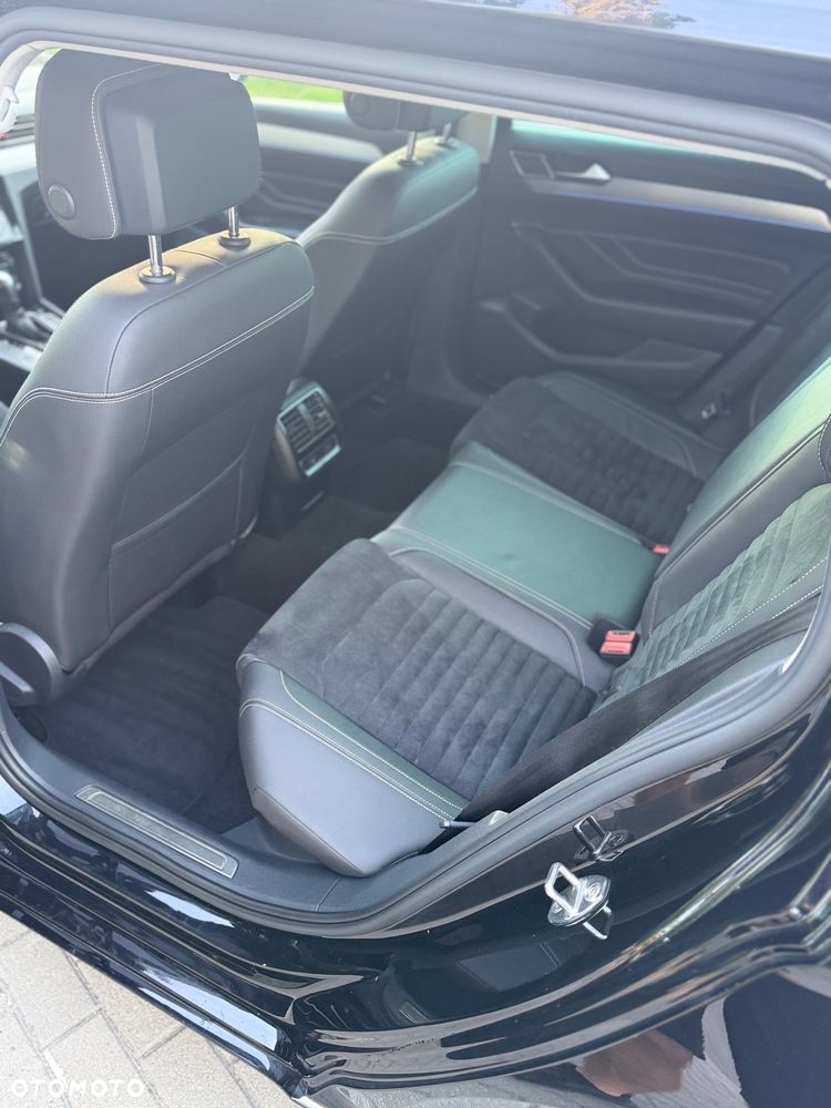 Volkswagen Passat - 19