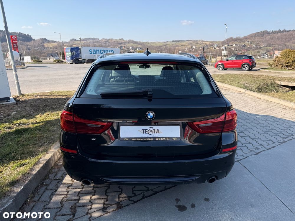 BMW Seria 5 520d xDrive Sport Line sport - 6