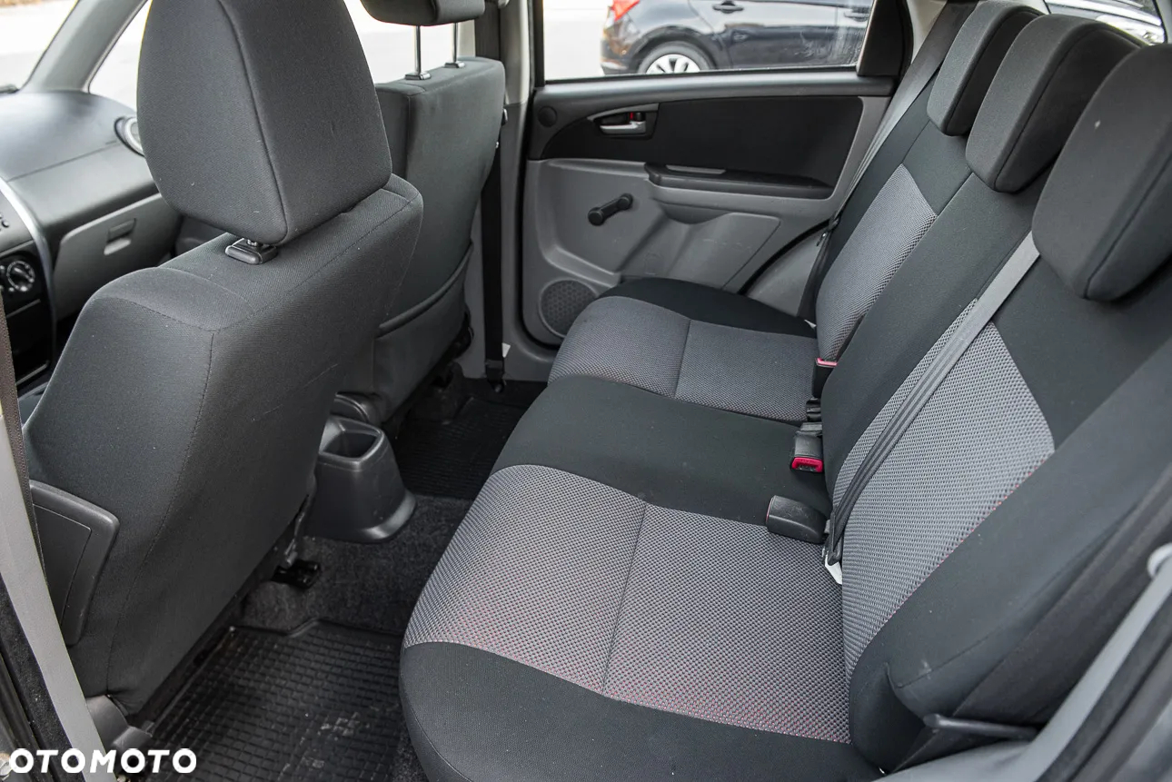 Suzuki SX4 1.6 GS / Premium 4WD - 22