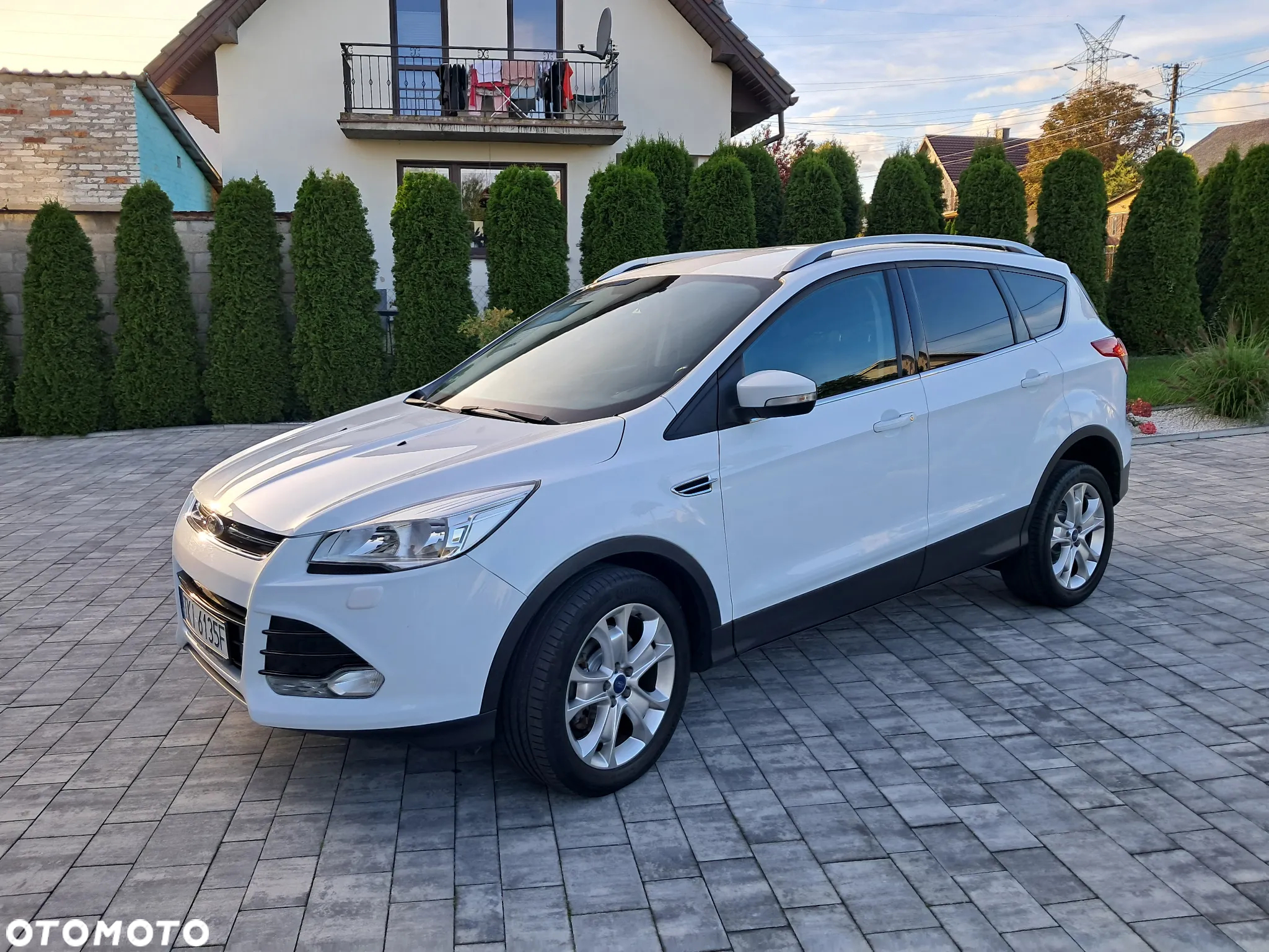 Ford Kuga 2.0 TDCi 4WD Titanium - 4