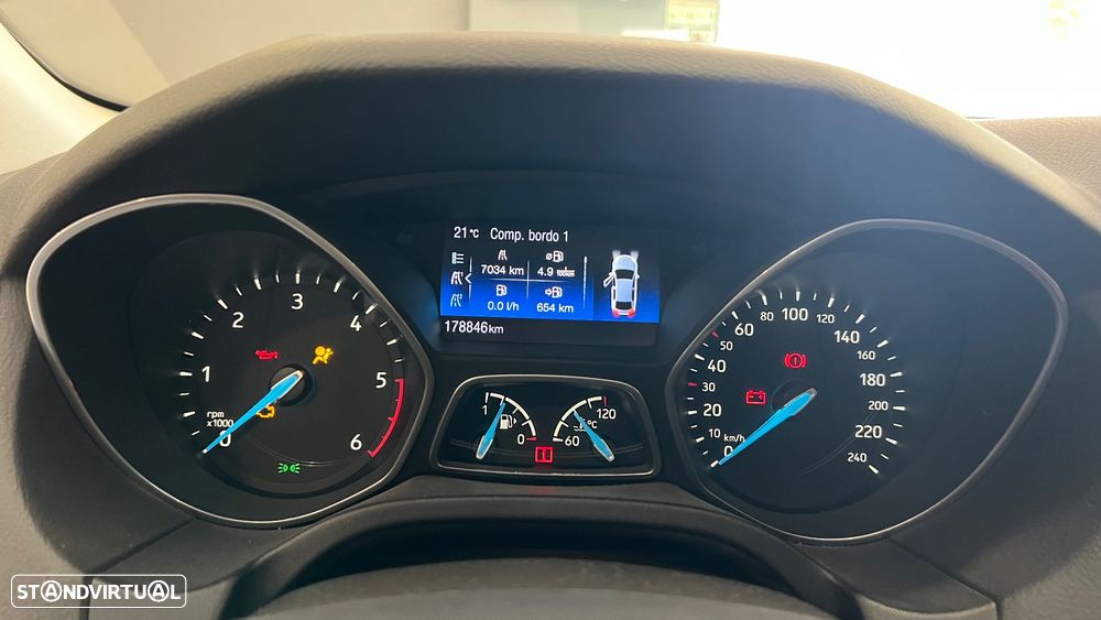 Ford Focus SW 1.5 TDCi Titanium - 22