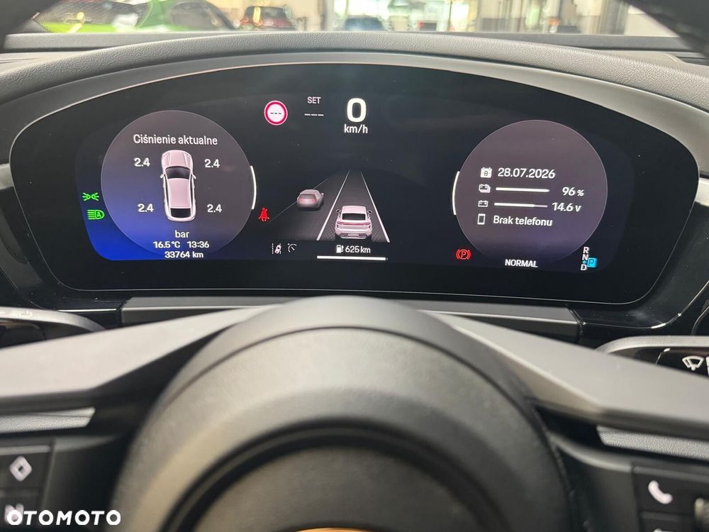 Porsche Macan - 16