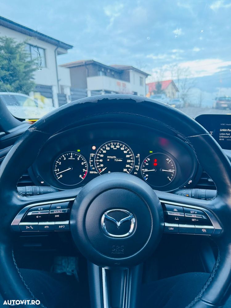 Mazda 3 e-Skyactiv G122 MHEV Plus - 10