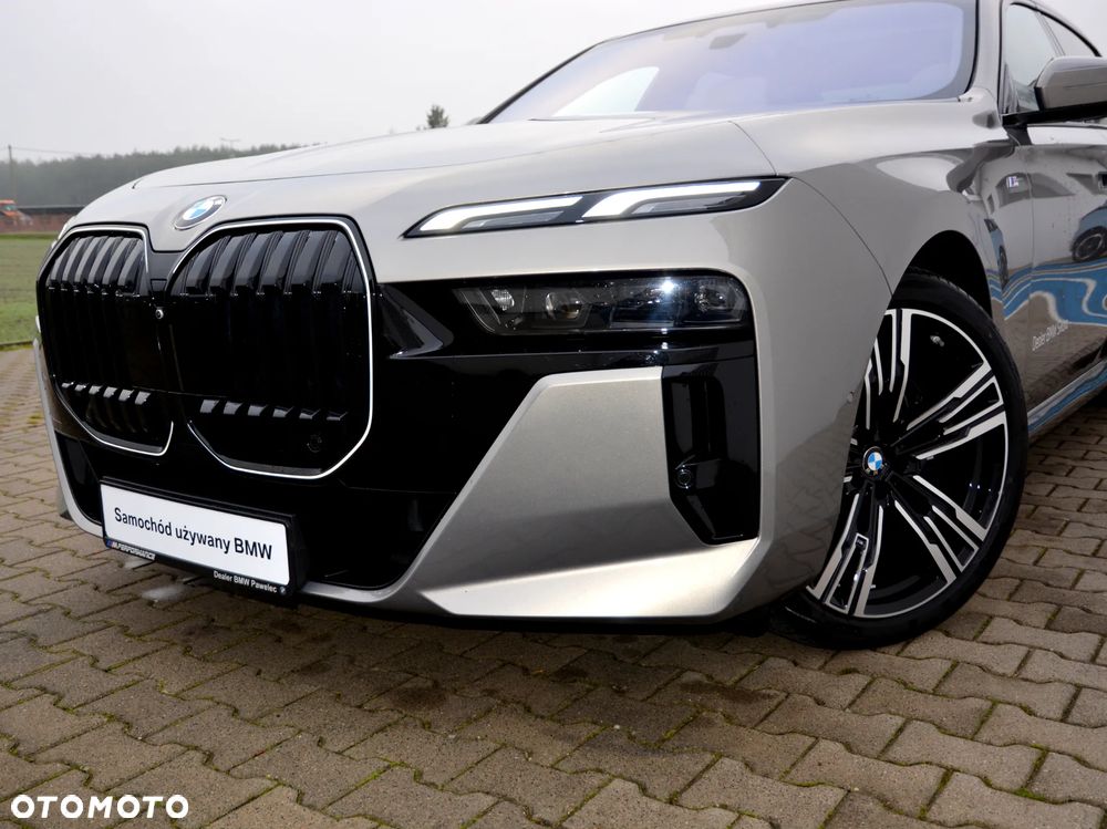 BMW Seria 7 740d xDrive mHEV sport - 8
