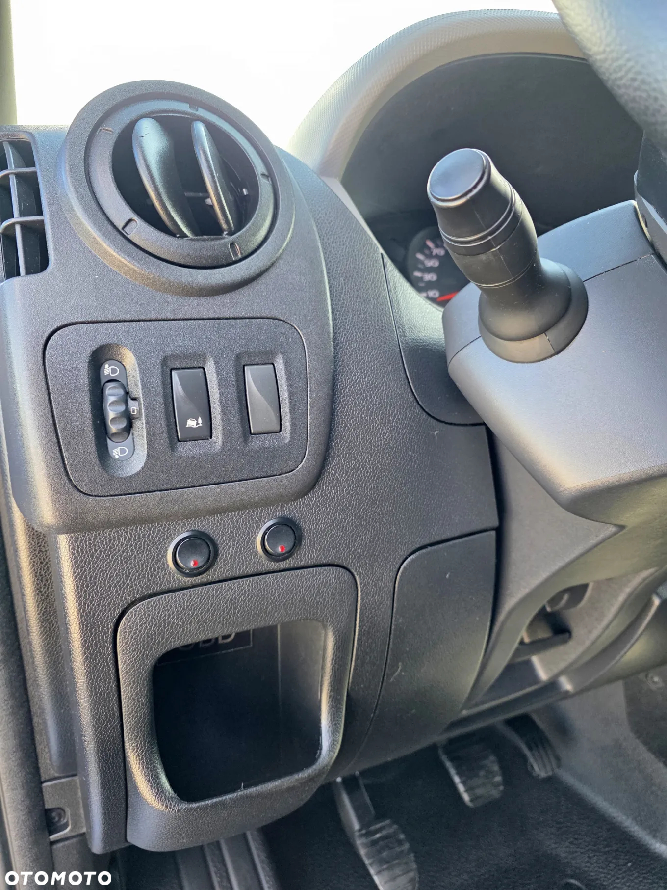 Renault MASTER 2,3 DCI 165 KONNA DOKA BRYGADÓWKA 7 OSOBOWA 3,2M SKRZYNIA KLIMA 201T/KM PRZEBIEGU GWARANCJA BLIŻNIAKI DO 3,5T - 14