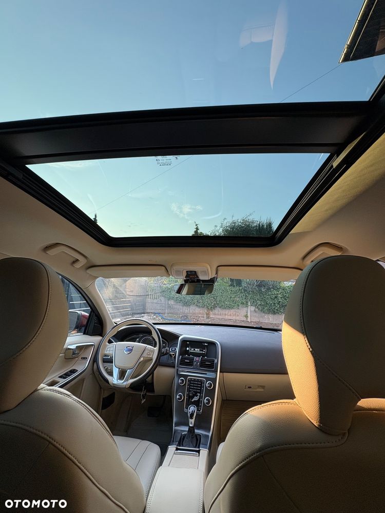 Volvo XC 60 T5 Drive-E Momentum - 20