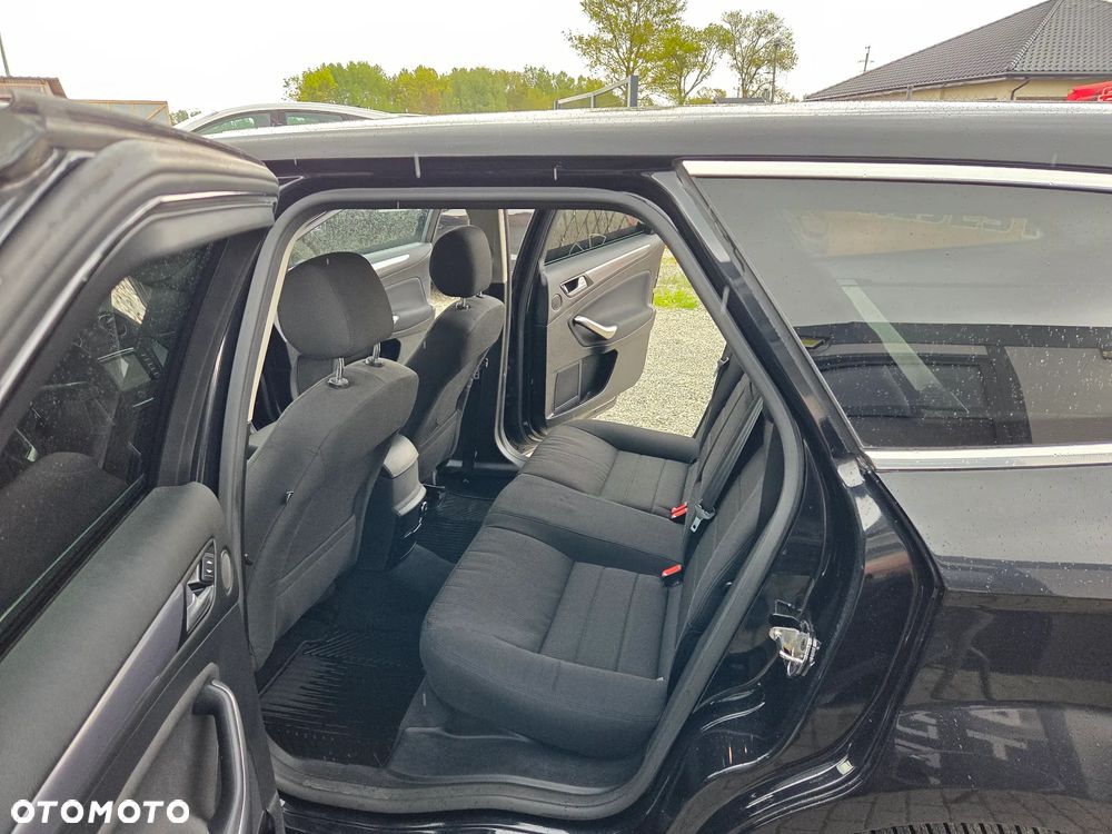 Ford Mondeo 2.0 TDCi Titanium X - 15