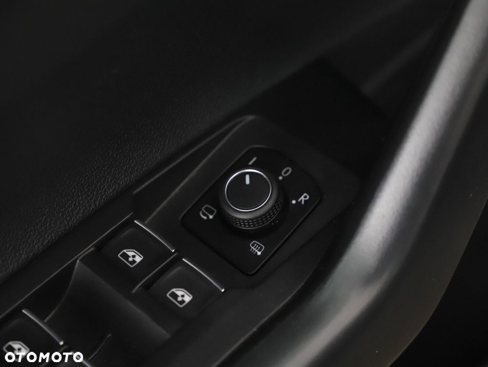 Volkswagen Taigo 1.0 TSI Style DSG - 11