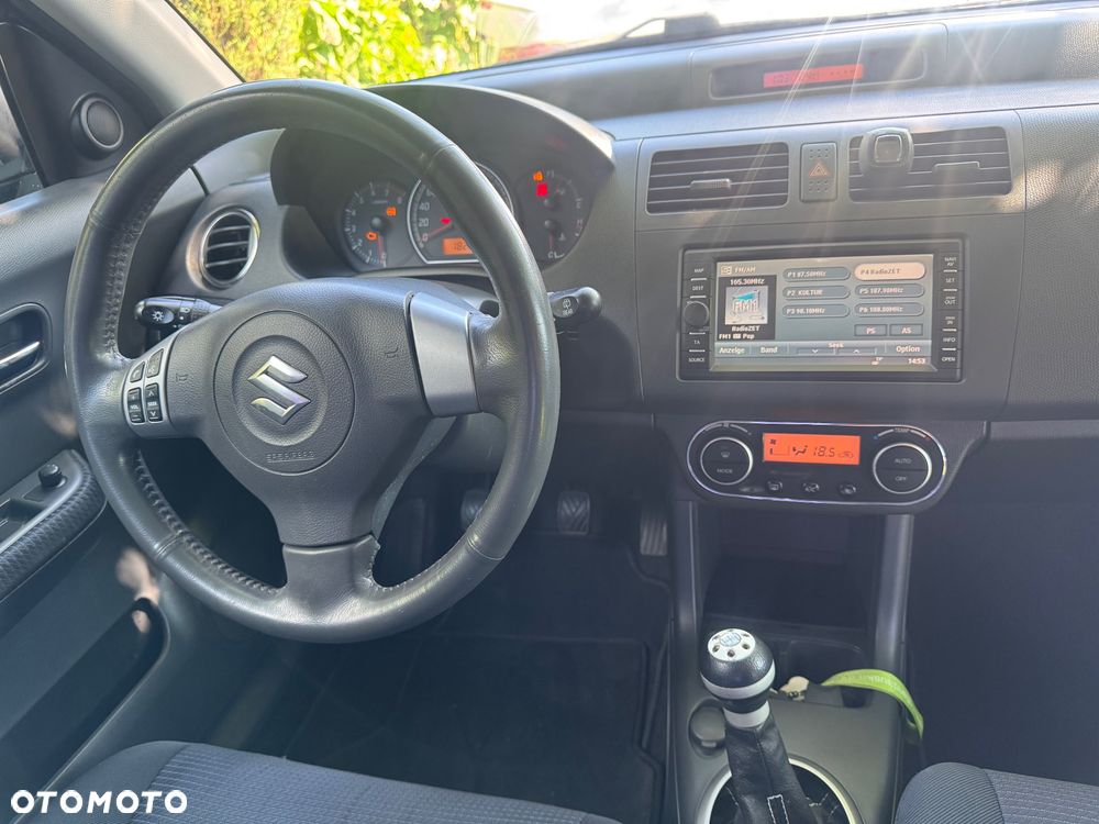 Suzuki Swift 1.3 Comfort+ - 31