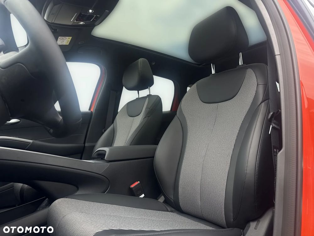 BYD Dolphin Comfort E-CVT - 10