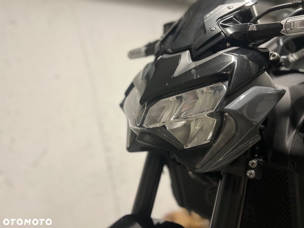 Kawasaki Z 900 - 21