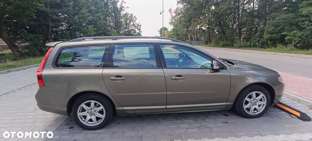 Volvo V70 2.0 Momentum - 3