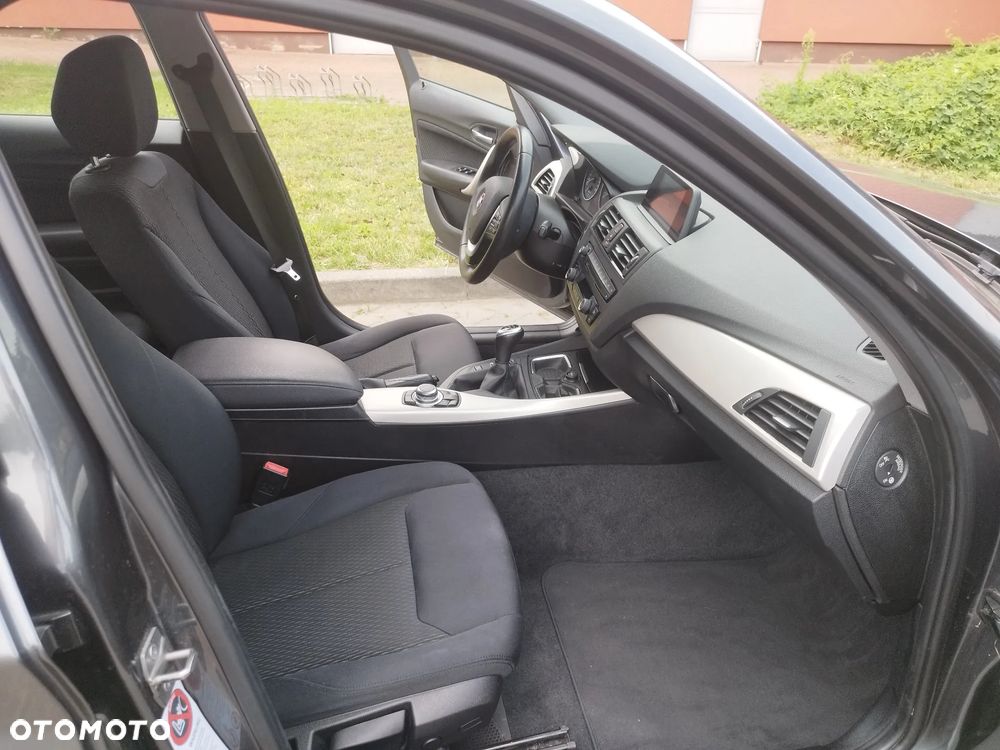 BMW Seria 1 118d - 15