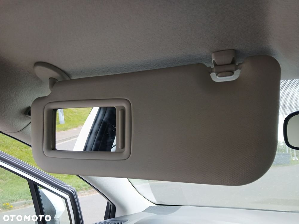 Toyota Corolla 1.8 Hybrid Comfort - 34