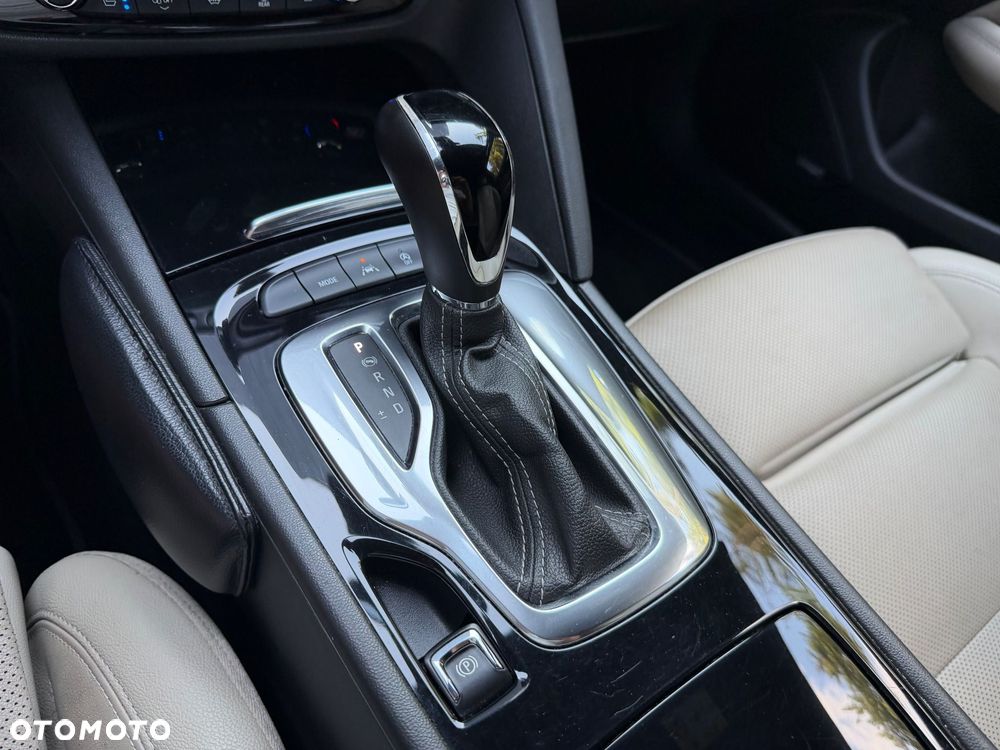 Opel Insignia 2.0 CDTI GS Line S&S - 28