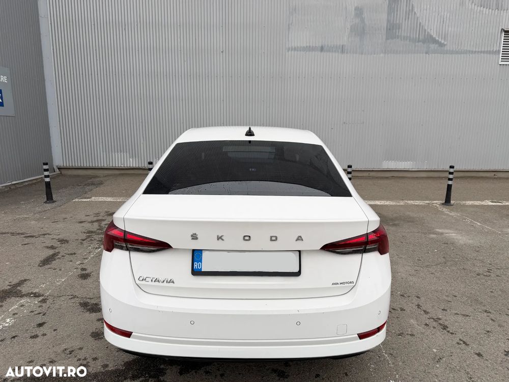 Skoda Octavia 2.0 TDI Style - 12