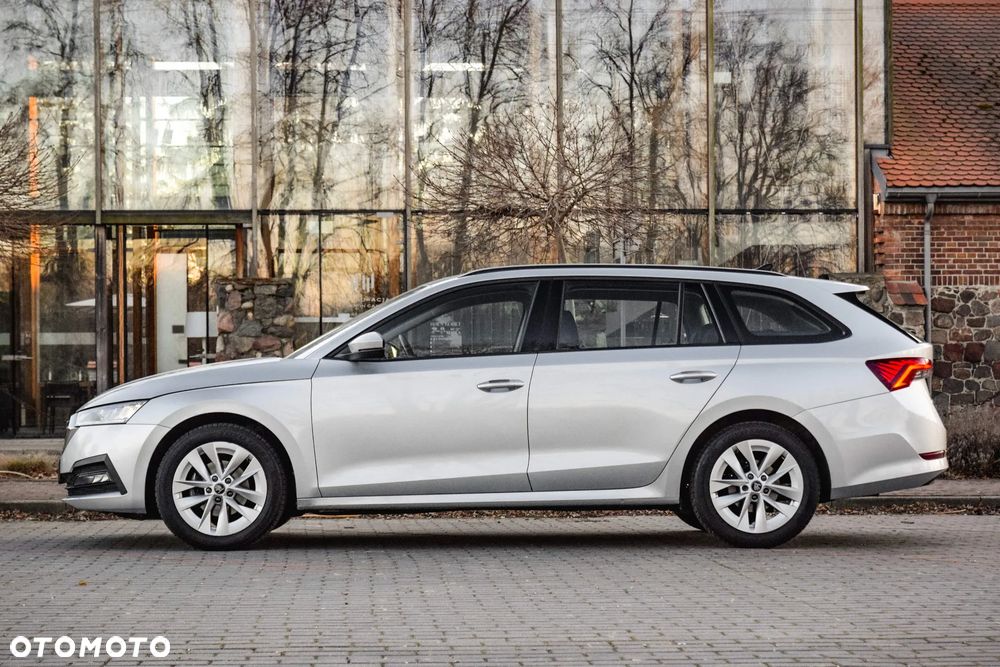 Skoda Octavia 1.5 TSI ACT Ambition - 11