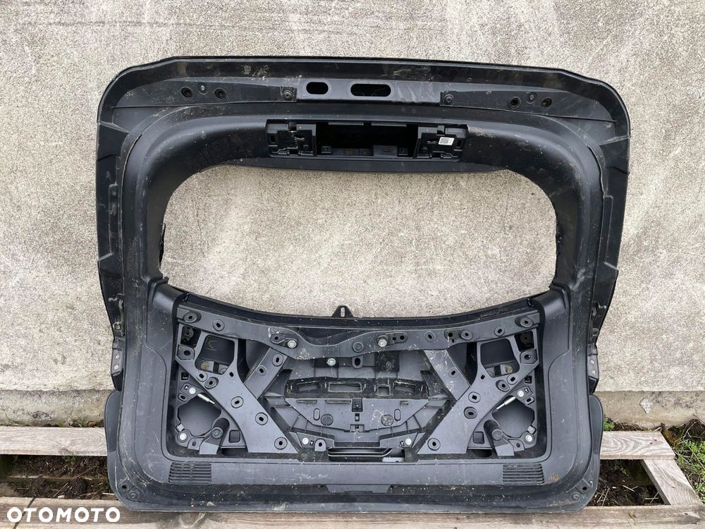 klapa bagaznika tyl tylna toyota corolla e21 kombi - 5
