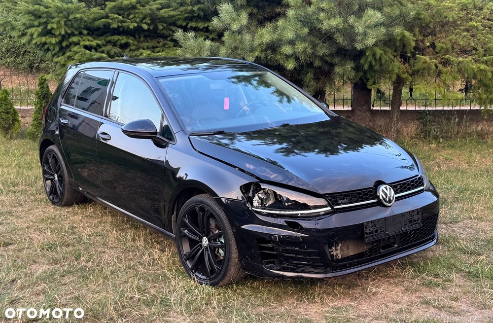 Volkswagen Golf - 3