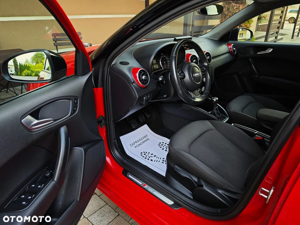 Audi A1 Sportback 1.2 TFSI S line edition - 38