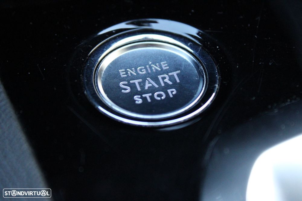 Peugeot 5008 PureTech 130 EAT8 Stop & Start Allure - 25