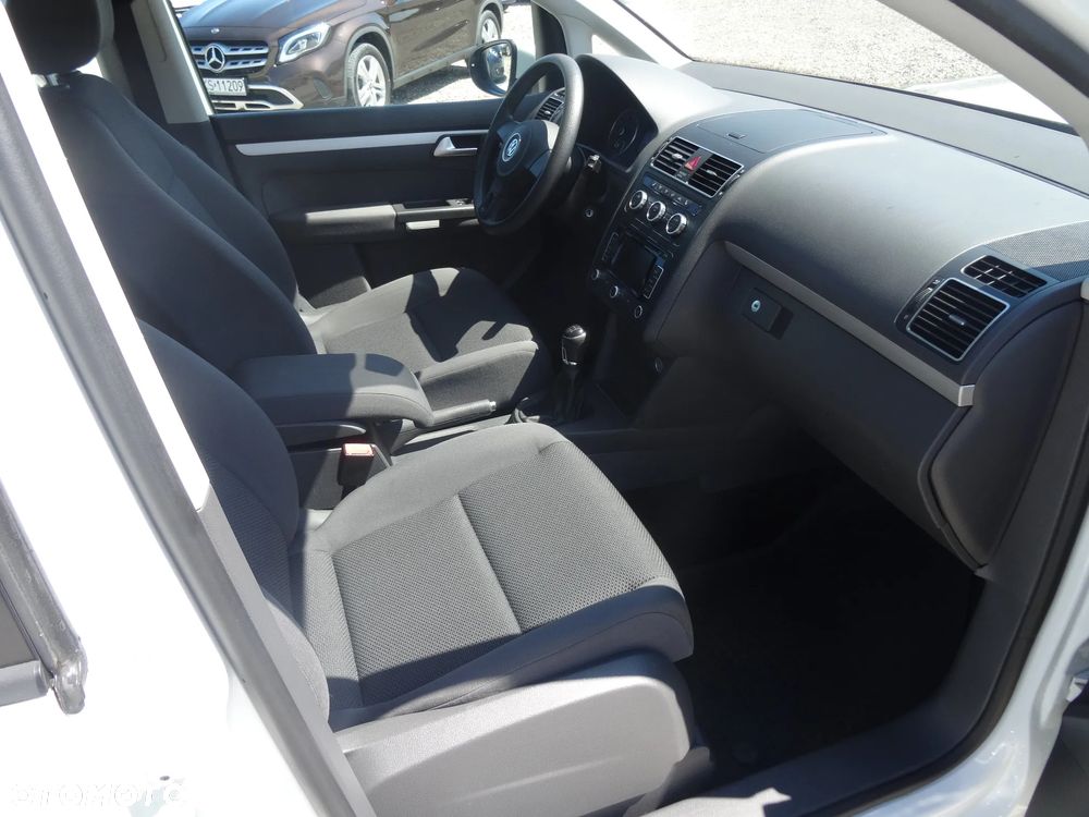 Volkswagen Touran 1.2 TSI BlueMot CityLine - 14
