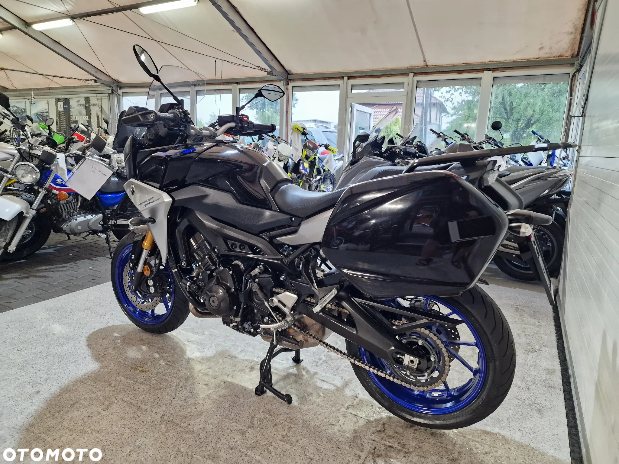 Yamaha MT - 19