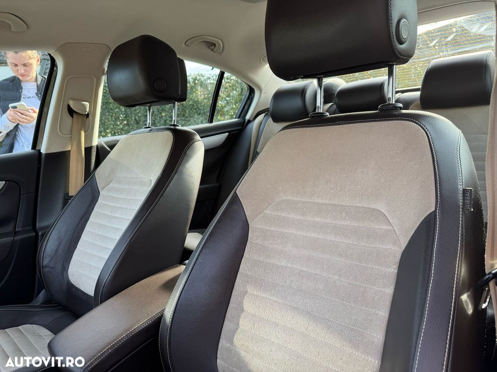 Volkswagen Passat 2.0 TDI BlueMotion Tehnology DSG Highline - 7