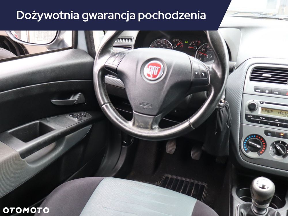 Fiat Grande Punto - 9