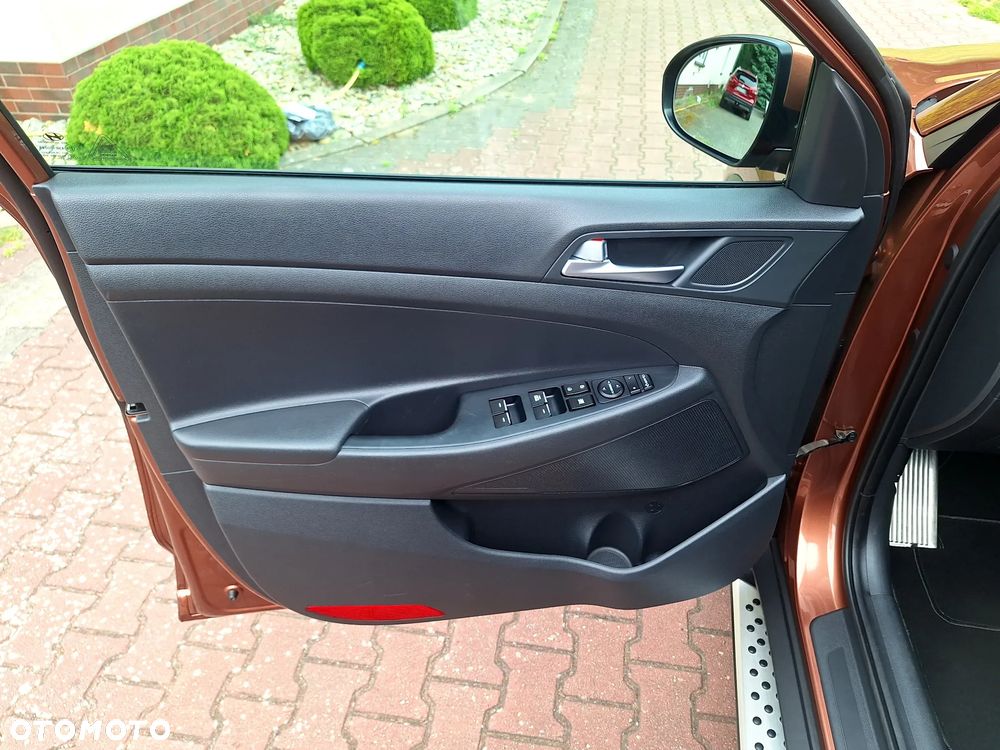 Hyundai Tucson blue 1.7 CRDi 2WD DCT Premium - 22