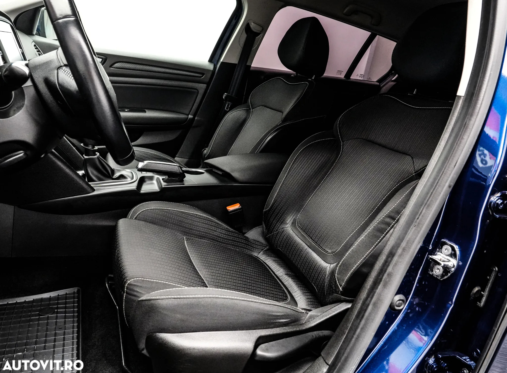 Renault Megane ENERGY dCi Business - 14