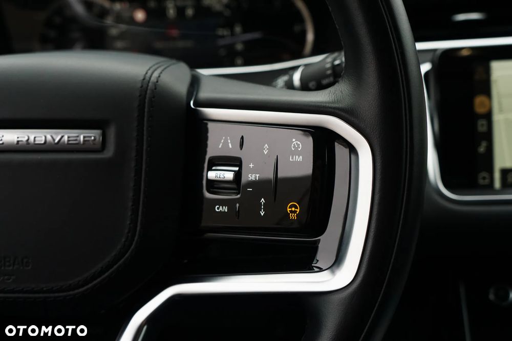 Land Rover Range Rover Evoque - 25