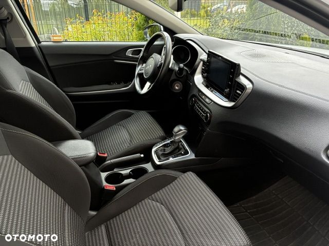 Kia XCeed 1.5 T-GDI M DCT - 3