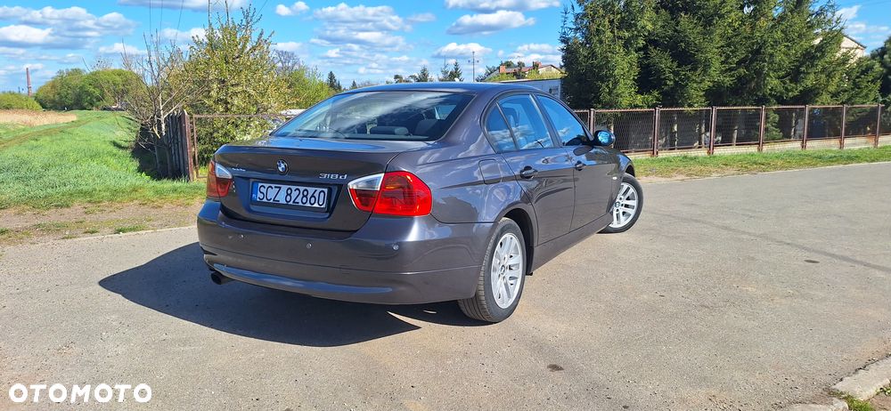 BMW Seria 3 ver-318d-dpf - 3
