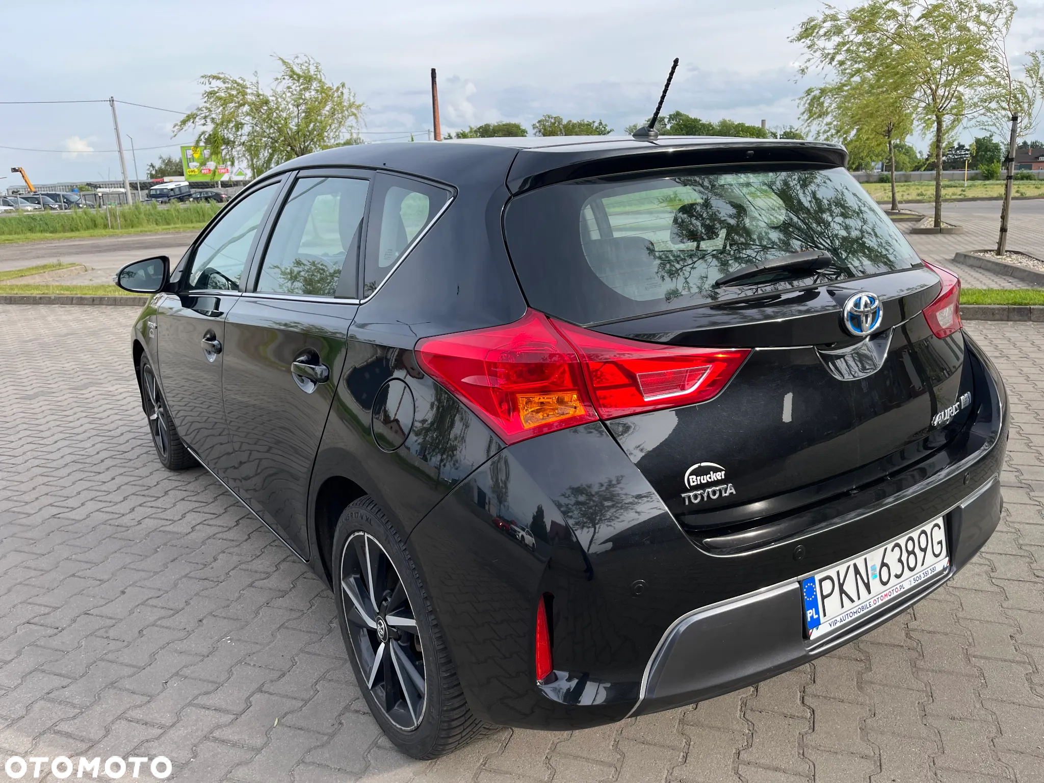 Toyota Auris 1.8 HSD Prestige NAVI - 9