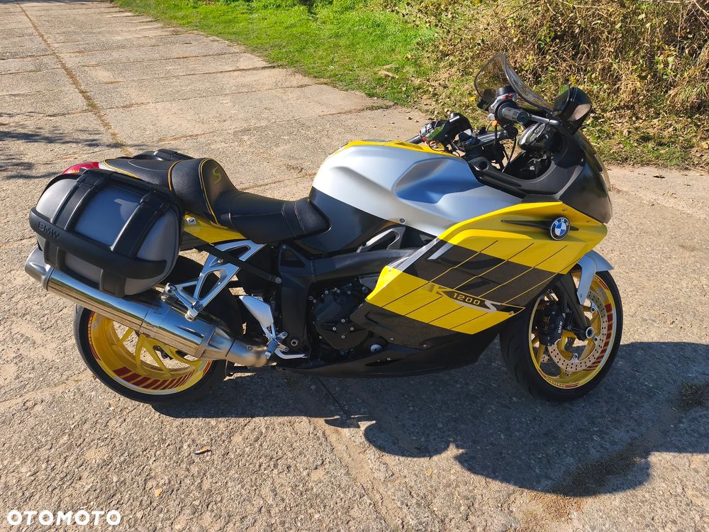 BMW K - 19