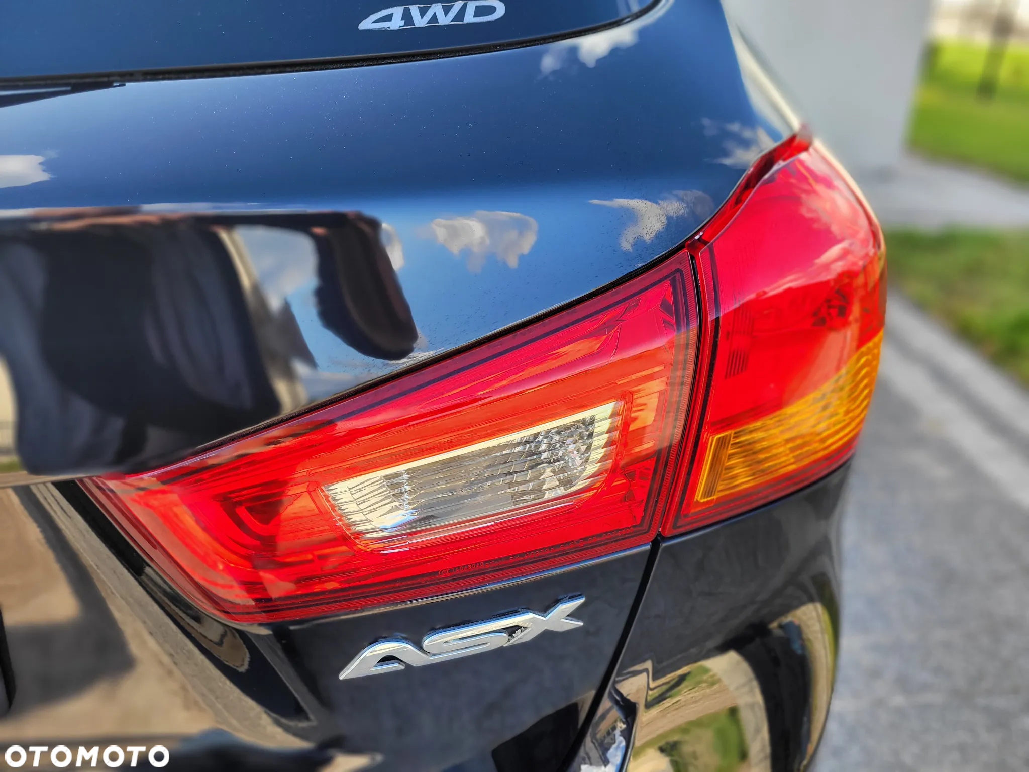 Mitsubishi ASX 1.8 DID Invite 4WD AS&G - 10