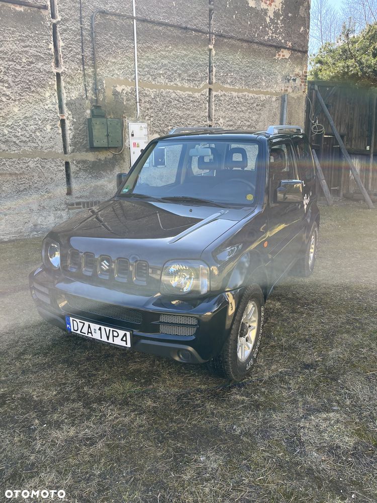 Suzuki Jimny Black&White - 12
