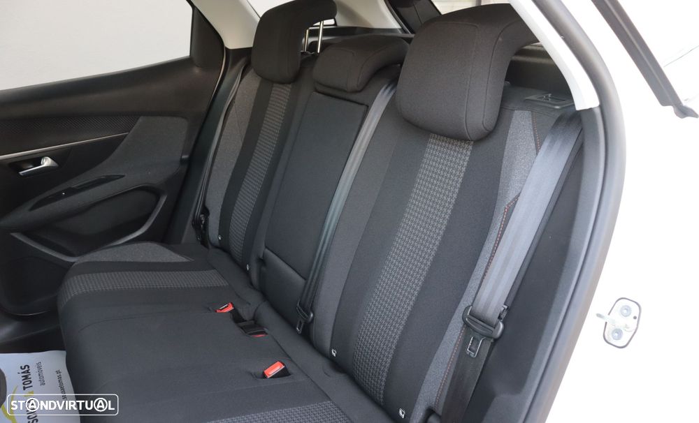 Peugeot 3008 PureTech 130 Stop & Start GPF EAT8 Active - 14