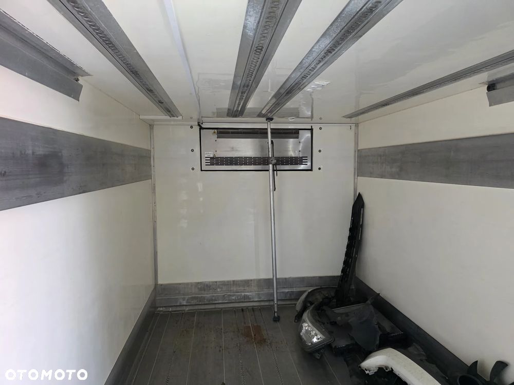 Iveco 70C17 - 8